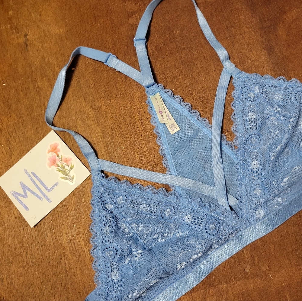 Lace Strappy Bralette Baby Blue Medium